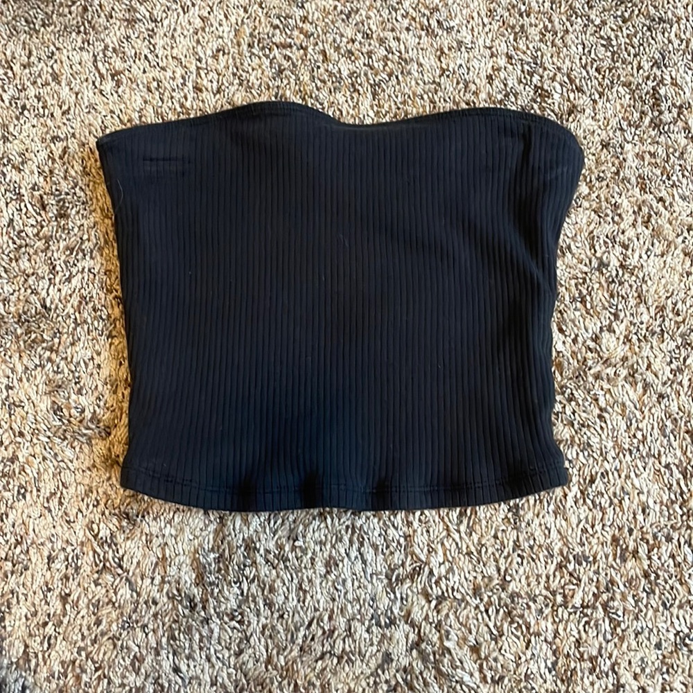 Woman’s Black Tube Top